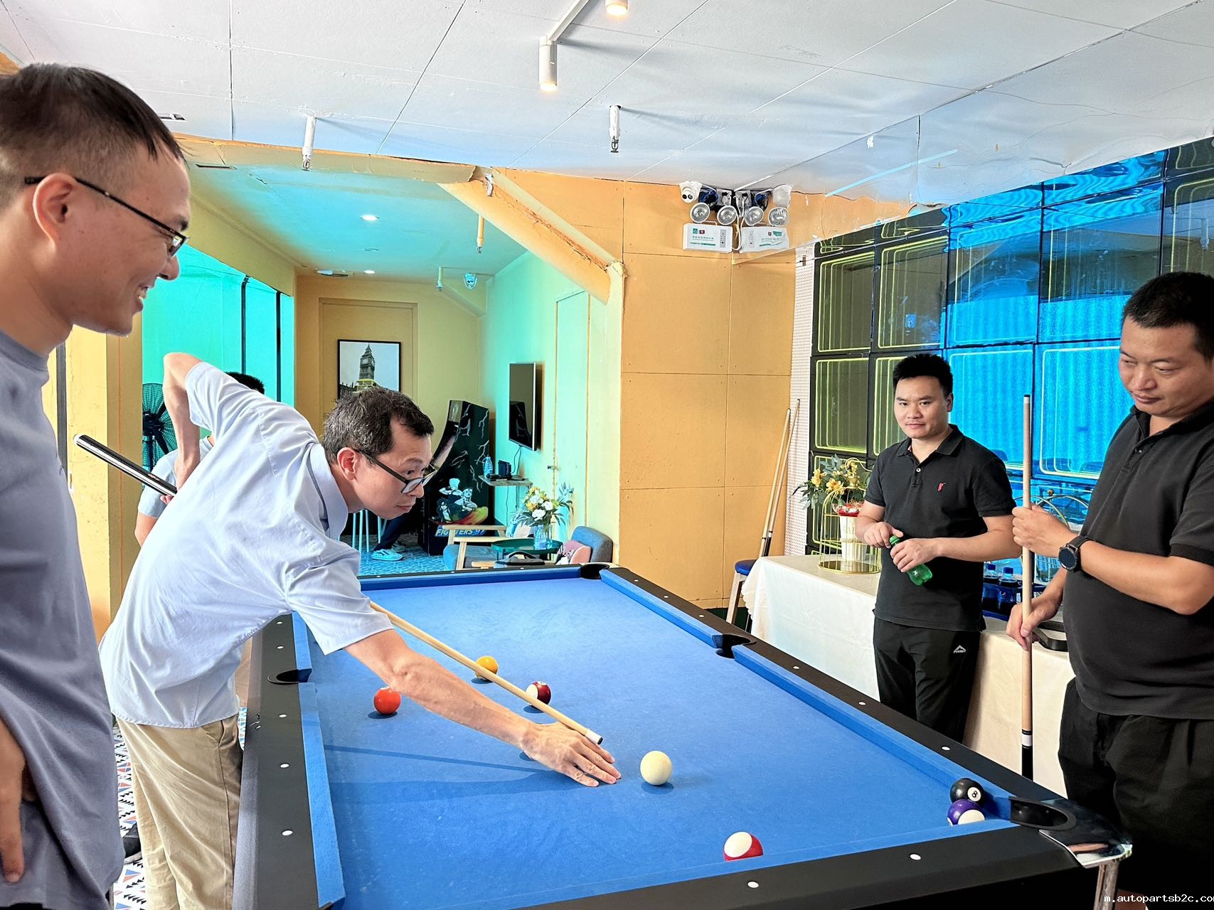 百度雷竞技计算机,带你进行一场夏日狂欢(图2) 百度雷竞技计算机,带你进行一场夏日狂欢(图2)