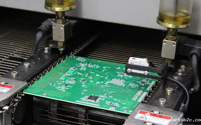 什么样的雷竞技官方网页版官主板好呢?