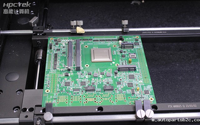 接口多样化:M-ITX国产主板的丰富连接性能(图1) 接口多样化:M-ITX国产主板的丰富连接性能(图1)